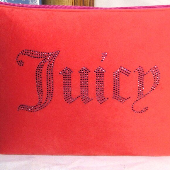 NEW JUICY COUTURE TRAVEL CLUTCH 12" X 8" X 5 CROWN ZIP PULL COSMETIC BAG - Picture 9 of 9